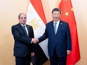 الصين ومصر تتجهان نحو شراكة مالية أكثر عمقا عبر تبادل العملات المحلية